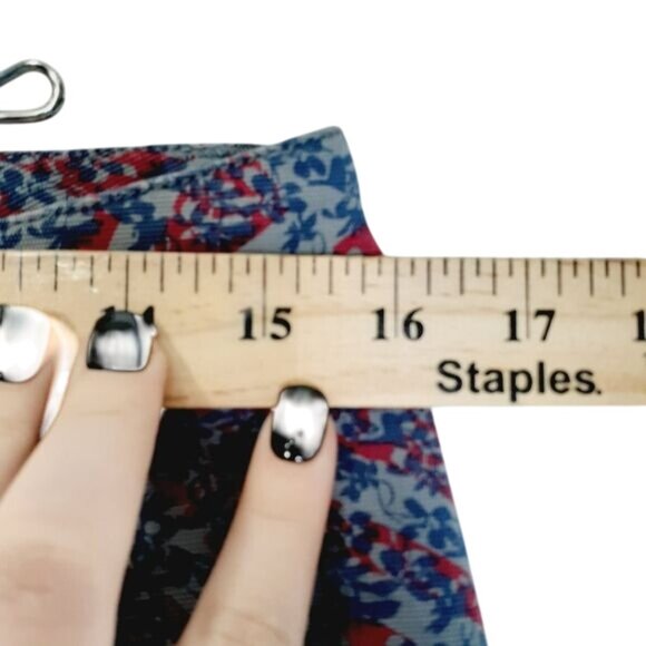 CAbi Multicolored Cropped Jeans Size 8 Blue & Pink‎ Floral Pattern Cotton Blend - Picture 6 of 6